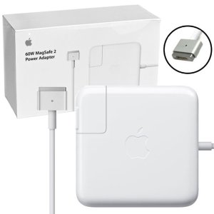 CARICATORE ORIGINALE DA RETE PER APPLE MAGSAFE 2 CON CONNETTORE MAGNETICO A "T" 60W 3650 mAh COLORE BIANCO MD565Z/A BLISTER